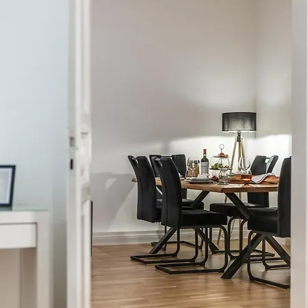 Appartement Hochwertige Altbauwohnung Im Modernen Stil In - Kueche - Terrasse - Wlan - Zentral Wiesbaden